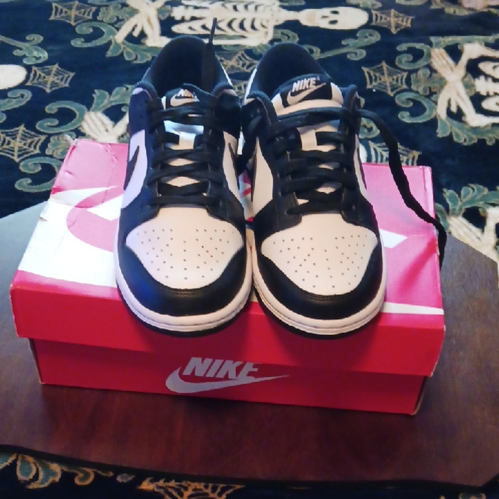 Nike Dunk Low